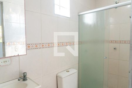 Banheiro da Suíte de casa para alugar com 2 quartos, 80m² em Parque Jabaquara, São Paulo