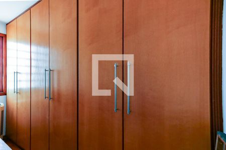 Quarto 1 de casa à venda com 3 quartos, 190m² em Vila Butantã, São Paulo