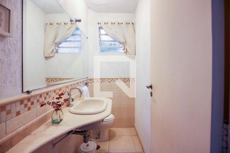 Lavabo de casa à venda com 3 quartos, 190m² em Vila Butantã, São Paulo