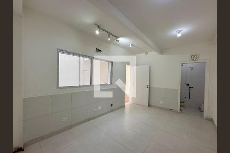 Casa para alugar com 5 quartos, 180m² em Brooklin, São Paulo
