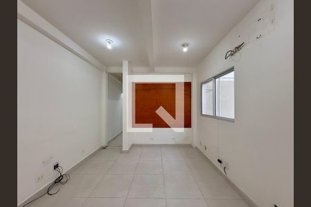 Casa para alugar com 5 quartos, 180m² em Brooklin, São Paulo