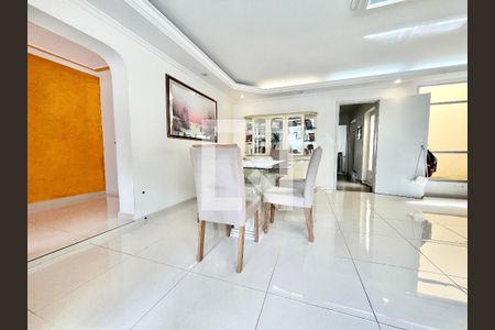 Sala de casa à venda com 3 quartos, 288m² em Jardim Franca, São Paulo