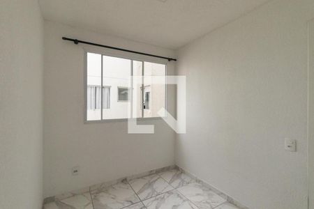 Quarto 2 de apartamento para alugar com 2 quartos, 38m² em Jardim Claudia, Pinhais