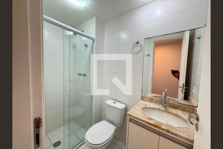 Banheiro de apartamento à venda com 2 quartos, 65m² em Bosque, Campinas