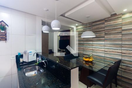 Cozinha de casa para alugar com 2 quartos, 84m² em Jardim Vila Carrao, São Paulo