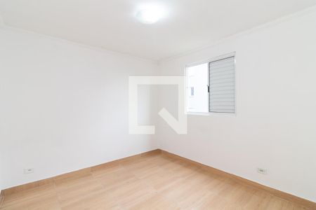 Quarto 1 de apartamento para alugar com 2 quartos, 52m² em Jardim Maringa, São Paulo