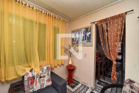 Sala 1 de casa à venda com 2 quartos, 60m² em Santa Rosa de Lima, Porto Alegre