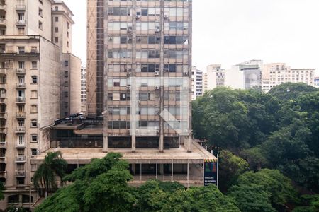 Apartamento para alugar com 2 quartos, 110m² em República, São Paulo