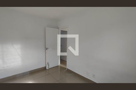 Quarto 1 de apartamento para alugar com 2 quartos, 51m² em Parque Imperial, Ferraz de Vasconcelos