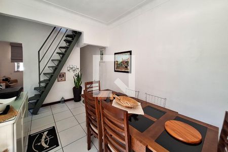 Sala 1 de casa à venda com 3 quartos, 120m² em São Francisco, Niterói
