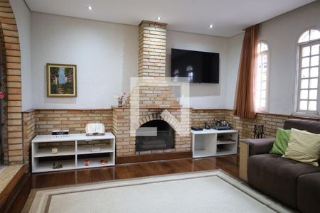 Casa à venda com 3 quartos, 206m² em Socorro, São Paulo