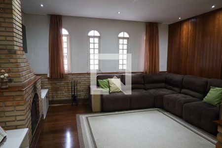 Casa à venda com 3 quartos, 206m² em Socorro, São Paulo