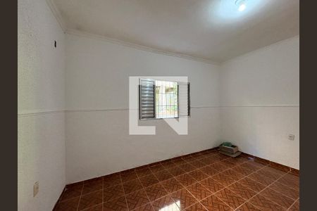 Quarto 1 de casa para alugar com 2 quartos, 80m² em Vila Clarice, São Paulo