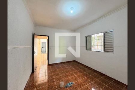 Quarto 1 de casa para alugar com 2 quartos, 80m² em Vila Clarice, São Paulo