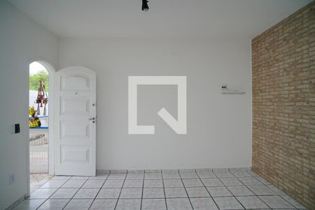 Sala de casa de condomínio para alugar com 1 quarto, 50m² em Piratininga, Niterói