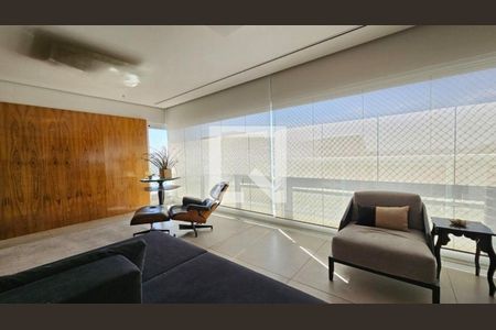 Apartamento à venda com 3 quartos, 275m² em Campo Belo, São Paulo