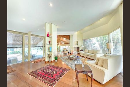 Casa à venda com 5 quartos, 616m² em Residencial Dez (Alphaville), Santana de Parnaíba