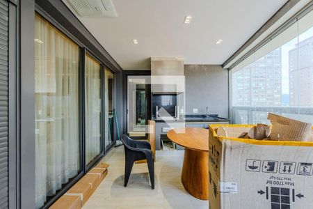 Apartamento à venda com 2 quartos, 123m² em Alphaville Empresarial, Barueri