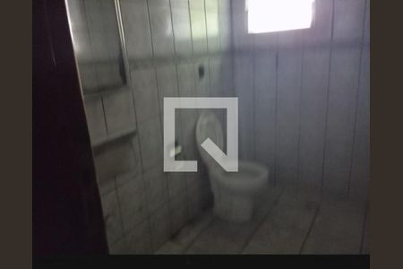 WC de casa à venda com 4 quartos, 200m² em Bussocaba, Osasco