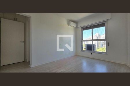 Apartamento à venda com 3 quartos, 240m² em Pinheiros, São Paulo