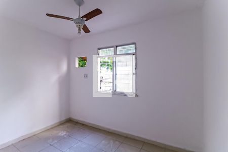 Quarto de apartamento para alugar com 2 quartos, 49m² em Tomás Coelho, Rio de Janeiro