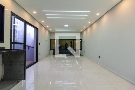 Sala e cozinha de casa para alugar com 2 quartos, 176m² em Jardim Popular, São Paulo
