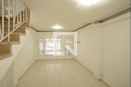 Sala de casa para alugar com 3 quartos, 230m² em Mirandópolis, São Paulo