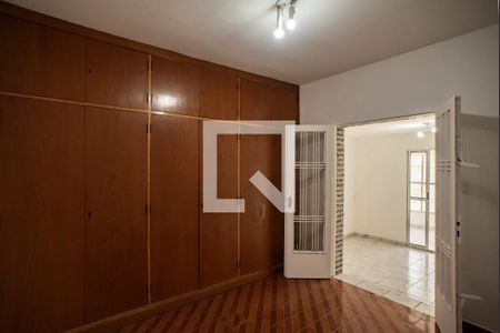 Quarto  de casa para alugar com 3 quartos, 230m² em Mirandópolis, São Paulo