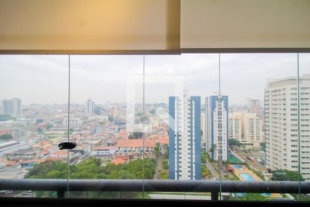 Sala de apartamento para alugar com 2 quartos, 70m² em Jardim Analia Franco, São Paulo