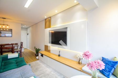 Sala de apartamento para alugar com 2 quartos, 70m² em Jardim Analia Franco, São Paulo