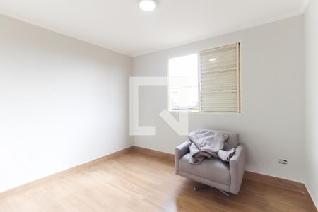 Quarto 2 de apartamento para alugar com 2 quartos, 52m² em Jardim Lajeado, São Paulo