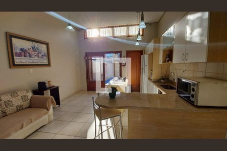 Sala / Cozinha  de casa de condomínio à venda com 3 quartos, 110m² em Partenon, Porto Alegre