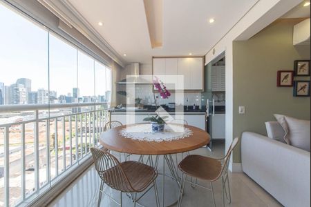 Varanda de apartamento para alugar com 2 quartos, 73m² em Vila Cordeiro, São Paulo