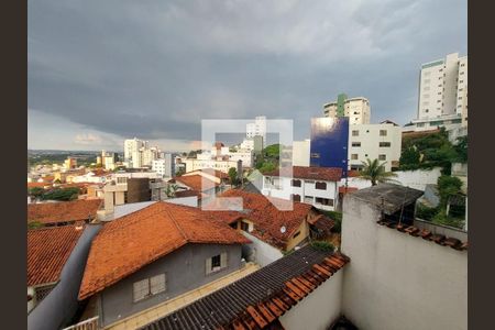 Vista da Varanda de apartamento à venda com 3 quartos, 100m² em Ouro Preto, Belo Horizonte