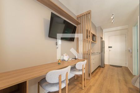 Quarto de kitnet/studio para alugar com 1 quarto, 24m² em Vila Cordeiro, São Paulo