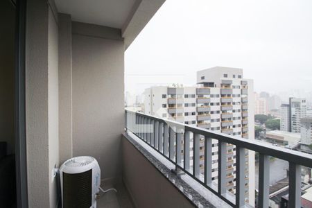 Varanda de kitnet/studio para alugar com 1 quarto, 25m² em Vila Olímpia, São Paulo