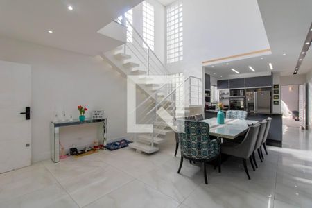 Sala de casa para alugar com 3 quartos, 240m² em Jardim Santa Cecilia, Guarulhos