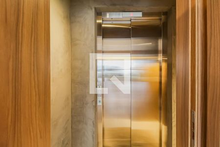 Hall privativo de apartamento à venda com 3 quartos, 141m² em Brooklin, São Paulo