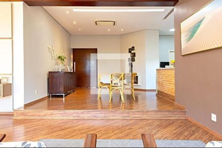 Casa à venda com 4 quartos, 420m² em Brooklin, São Paulo