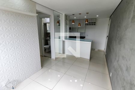 Sala de apartamento para alugar com 2 quartos, 42m² em Jardim das Palmas, São Paulo
