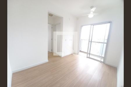 Sala de apartamento para alugar com 2 quartos, 53m² em Catiapoã, São Vicente