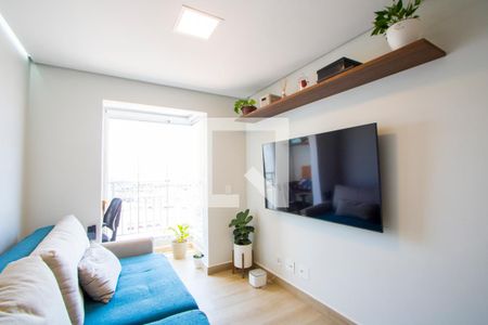 Sala de apartamento para alugar com 2 quartos, 50m² em Vila Leopoldina, Santo André