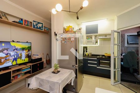 Sala/Cozinha de casa à venda com 1 quarto, 35m² em Vila Nivi, São Paulo