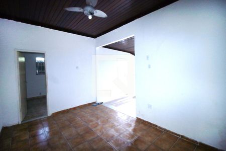 Sala de casa à venda com 2 quartos, 70m² em Penha Circular, Rio de Janeiro