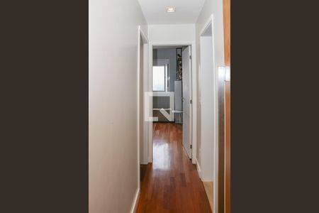 Corredor de apartamento à venda com 2 quartos, 97m² em Vila Anastácio, São Paulo