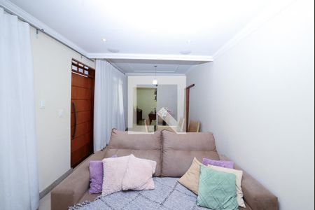 Sala de casa para alugar com 3 quartos, 412m² em Novo Eldorado, Contagem