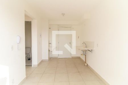Sala/Cozinha de apartamento para alugar com 2 quartos, 34m² em Vila Carmosina, São Paulo