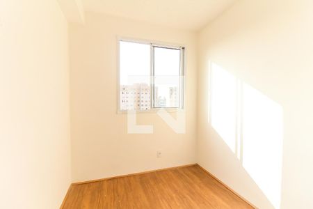 Quarto 1 de apartamento para alugar com 2 quartos, 34m² em Vila Carmosina, São Paulo