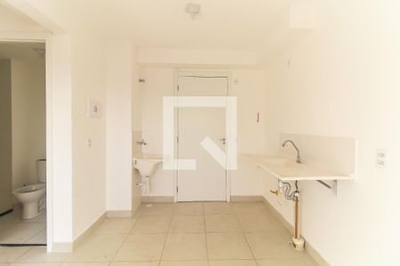 Sala/Cozinha de apartamento para alugar com 2 quartos, 34m² em Vila Carmosina, São Paulo