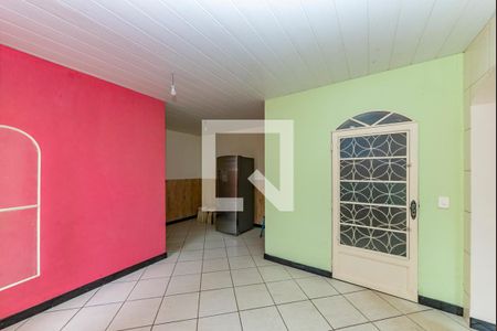 Sala 2 de casa para alugar com 3 quartos, 150m² em Caiçaras, Belo Horizonte
